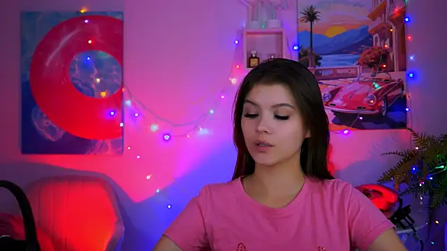 Snapshot of EvaThopson chatting on November 2025 10:59:01 AM EvaThopson online show from November 2025 10:59:01 AM