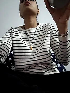 pikubaby online show from November 2025 06:41:01 PM