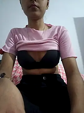 pikubaby online show from November 2025 06:45:01 PM