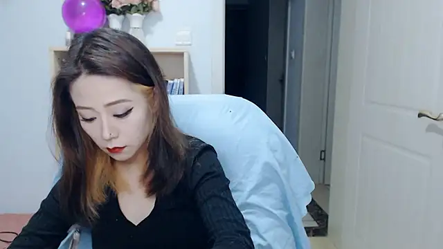 SuSushi728 online show from April 2026 02:37:01 PM