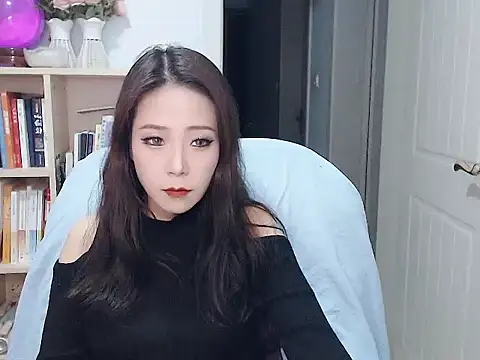 Snapshot of SuSushi728 chatting on February 2026 04:02:01 PM SuSushi728 online show from February 2026 04:02:01 PM