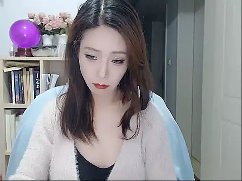 Snapshot of SuSushi728 chatting on November 2025 03:27:01 PM SuSushi728 online show from November 2025 03:27:01 PM