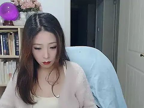 Snapshot of SuSushi728 chatting on December 2025 03:50:01 PM SuSushi728 online show from December 2025 03:50:01 PM