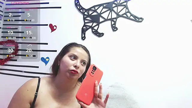 Emawalker  online show from March 2025 08:14:01 PM