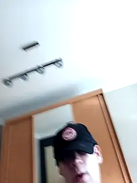 ElyasMatt online show from January 2025 01:09:01 PM