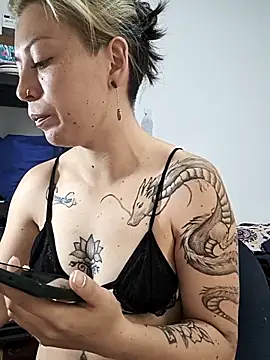 Tefannyy  online show from April 2026 02:41:01 PM