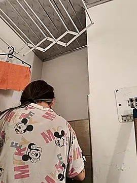 Tefannyy  online show from February 2026 01:33:01 PM