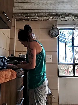 Tefannyy  online show from February 2026 01:31:02 PM