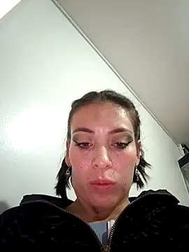 Tefannyy  online show from February 2025 09:31:02 PM