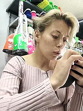 Tefannyy  online show from March 2026 08:38:02 PM