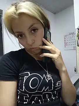 Tefannyy  online show from May 2026 10:50:01 PM