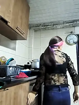 Tefannyy  online show from January 2026 02:48:02 AM