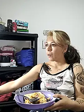 Tefannyy  online show from March 2026 01:22:02 PM