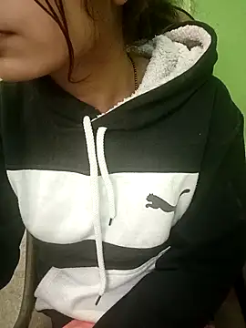 EACH 555 online show from December 2025 06:55:02 PM