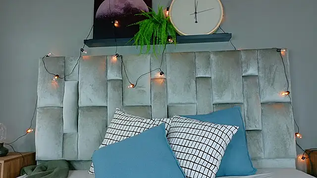 ChanelAdamss  online show from September 2025 03:21:01 AM