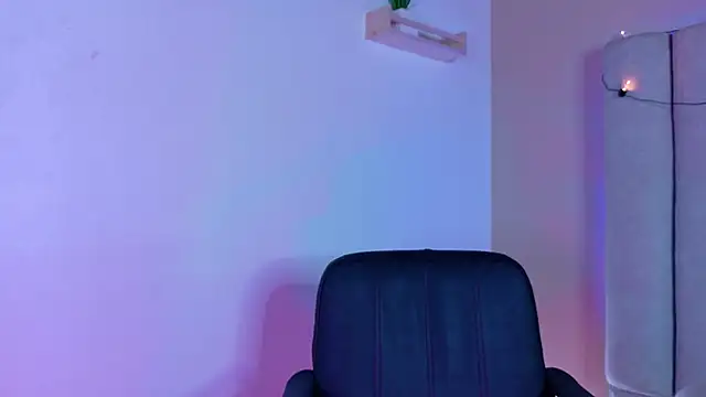 ChanelAdamss  online show from November 2025 03:11:02 AM