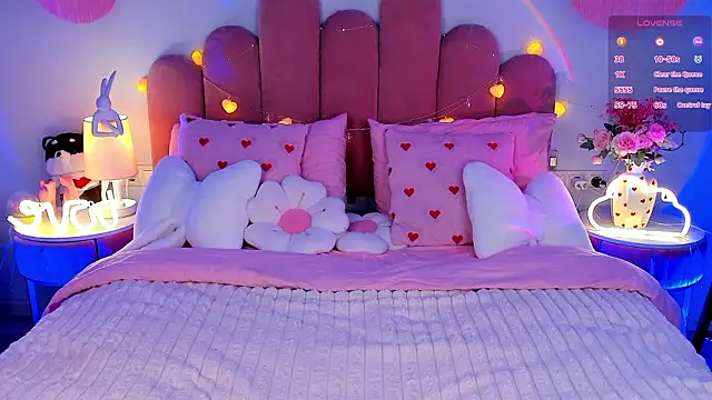 GiaCale online show from March 2026 01:35:02 PM