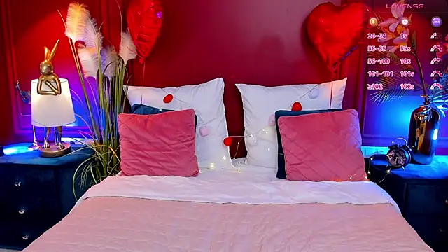 GiaCale online show from February 2026 06:25:01 AM