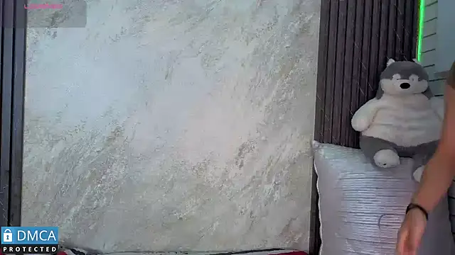 SolBeaumont1 online show from November 2025 05:07:02 PM