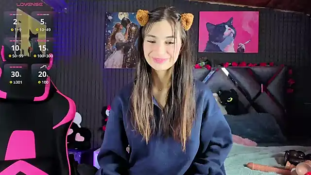 SolBeaumont1 online show from March 2026 09:44:02 PM