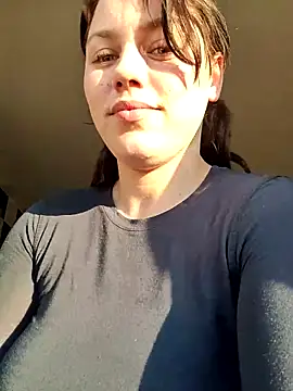 Snapshot of leeya_lee chatting on March 2025 04:51:02 AM leeya lee online show from March 2025 04:51:02 AM