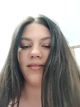 Snapshot of leeya_lee chatting on February 2025 06:28:02 PM leeya lee online show from February 2025 06:28:02 PM