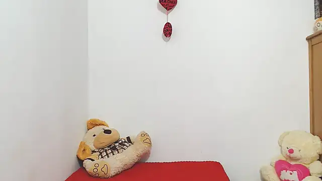 ariellth online show from November 2025 09:51:02 PM