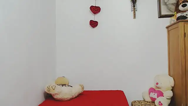 ariellth online show from October 2025 04:40:02 PM