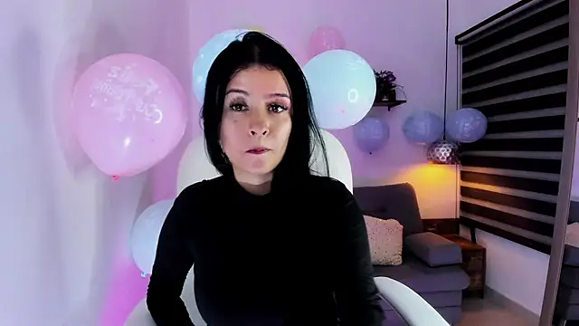 yenny garcia online show from October 2025 06:09:02 PM