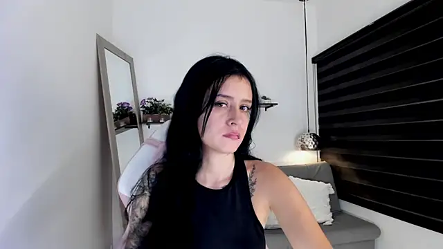 Snapshot of yenny_garcia chatting on July 2026 06:29:02 PM yenny garcia online show from July 2026 06:29:02 PM