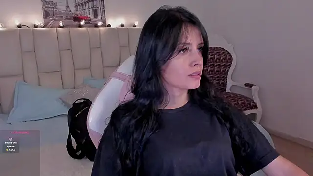 Snapshot of yenny_garcia chatting on April 2026 06:37:01 PM yenny garcia online show from April 2026 06:37:01 PM