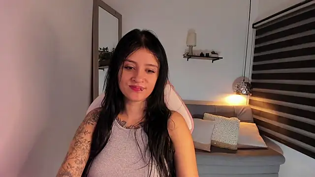 yenny garcia online show from March 2026 03:29:01 PM