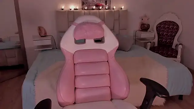 yenny garcia online show from March 2026 06:23:01 PM