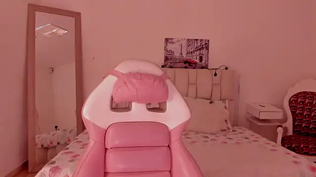 yenny garcia online show from January 2026 06:12:01 PM