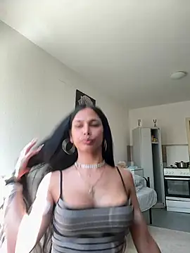 charris stefannia online show from April 2026 10:19:02 AM