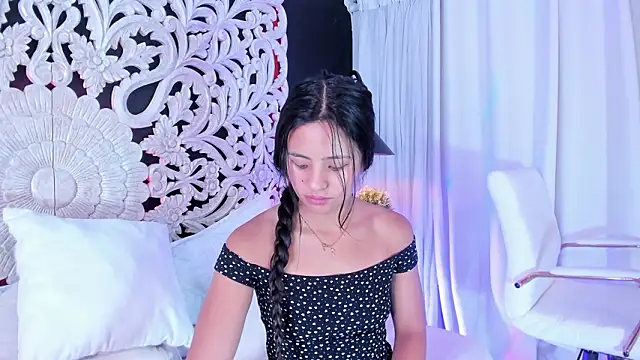 Snapshot of Mindy_sweety chatting on February 2026 12:58:02 PM Mindy sweety online show from February 2026 12:58:02 PM