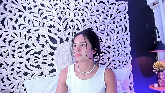 Snapshot of Mindy_sweety chatting on January 2026 01:06:02 PM Mindy sweety online show from January 2026 01:06:02 PM