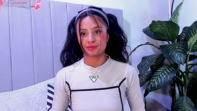 Snapshot of Mindy_sweety chatting on March 2025 01:29:01 PM Mindy sweety online show from March 2025 01:29:01 PM