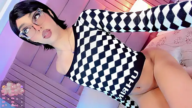 Baddinner online show from April 2026 01:23:02 PM