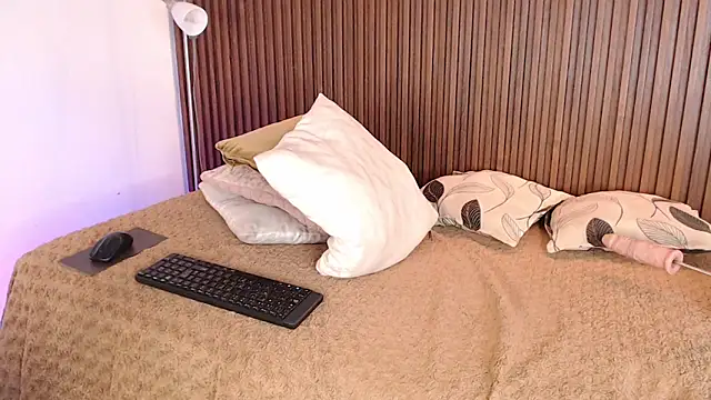 Snapshot of Ifis_tiresia1 chatting on December 2025 11:25:02 PM Ifis tiresia1 online show from December 2025 11:25:02 PM