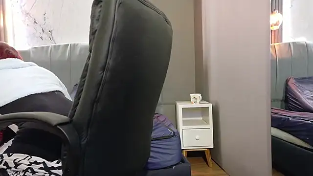 Snapshot of engel_devil chatting on December 2025 11:38:02 AM engel devil online show from December 2025 11:38:02 AM