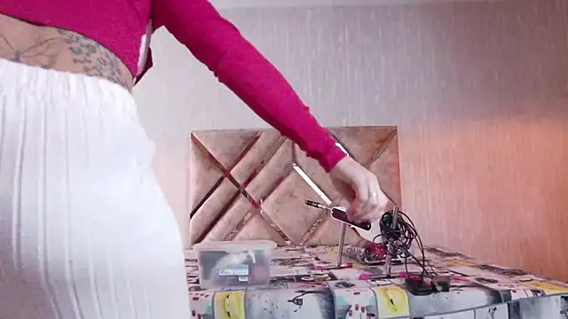 Snapshot of engel_devil chatting on November 2025 02:55:01 PM engel devil online show from November 2025 02:55:01 PM