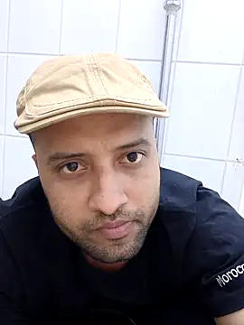 Snapshot of AlamJi07 chatting on October 2025 01:07:01 AM AlamJi07 online show from October 2025 01:07:01 AM