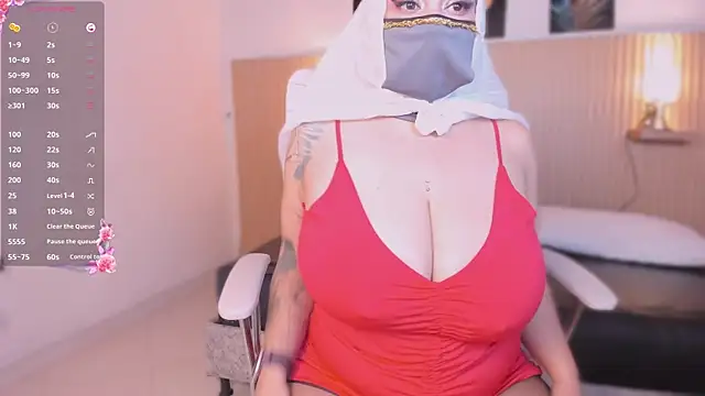 cloe sirena online show from February 2026 03:23:02 PM