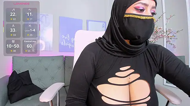 Snapshot of cloe_sirena chatting on November 2025 02:53:01 PM cloe sirena online show from November 2025 02:53:01 PM