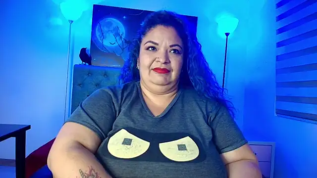 ANAMARIARIOS online show from November 2025 08:24:01 PM