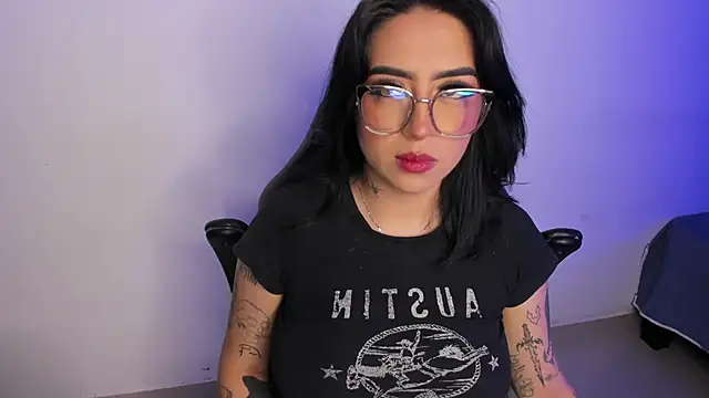 AnnikaMerliahh  online show from September 2025 04:39:01 AM
