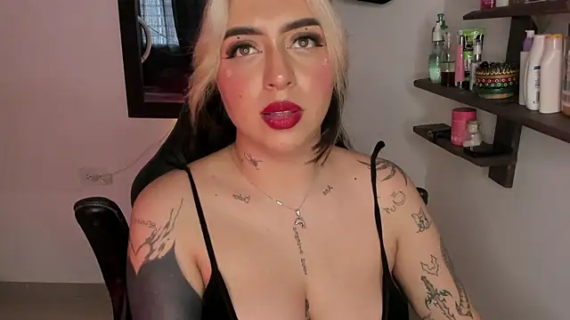 AnnikaMerliahh  online show from January 2026 05:27:02 PM