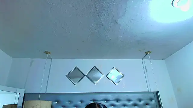 EileenBenzon online show from March 2026 03:35:02 PM