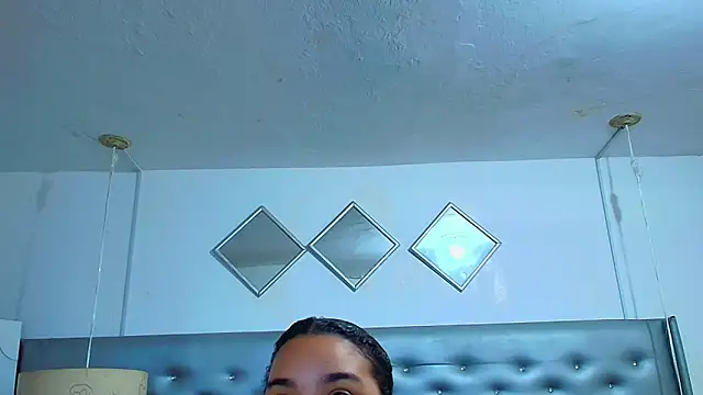 EileenBenzon online show from March 2026 03:15:01 PM